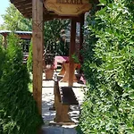 בית הארחה семеен скендерова къща 3*