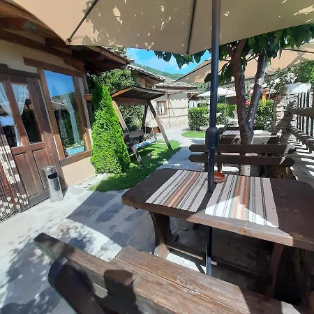 семеен скендерова къща Lešten