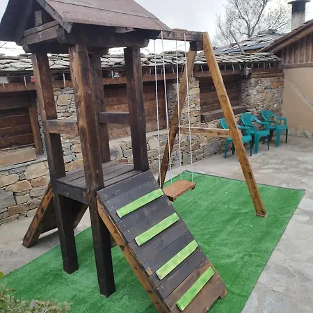 Семеен Хотел Скендерова Къща ゲストハウス