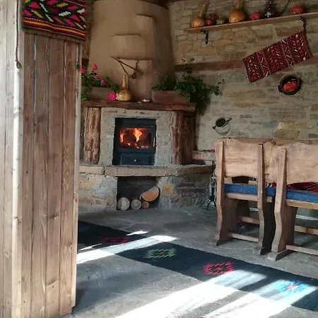 Vendégház семеен скендерова къща Lesten