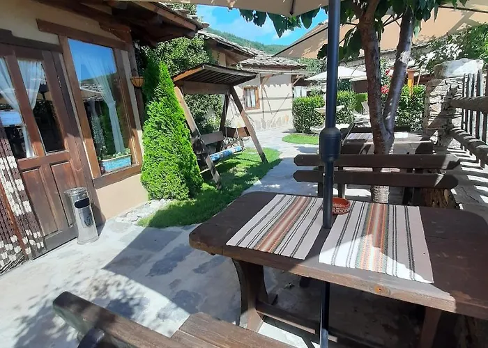 Spa&relax скендерова къща Лещен