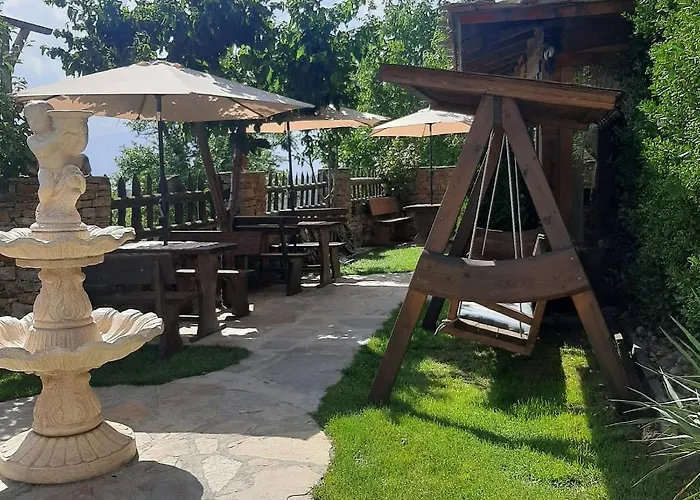 Spa&relax скендерова къща Къща за гости Лещен