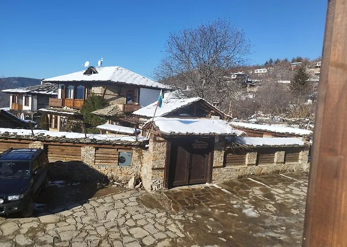 Къща за гости Spa&relax скендерова къща 3*