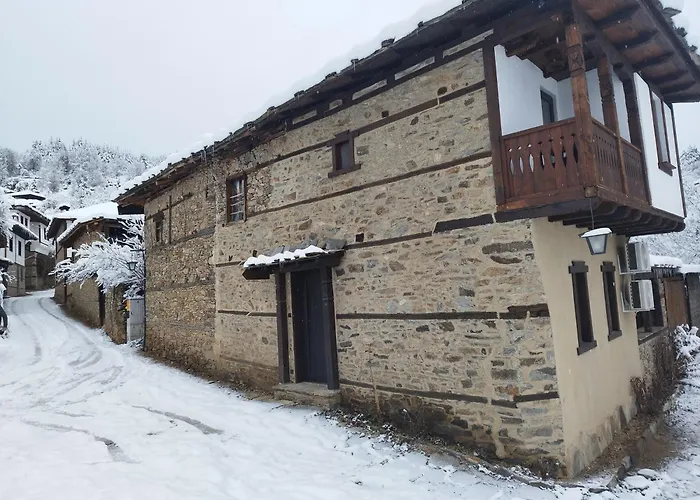 Spa&relax скендерова къща Къща за гости 3*