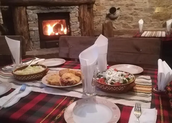 Семеен Хотел Скендерова Къща 3*