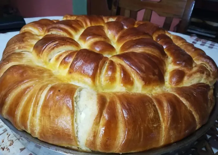 Семеен Хотел Скендерова Къща ゲストハウス 3*