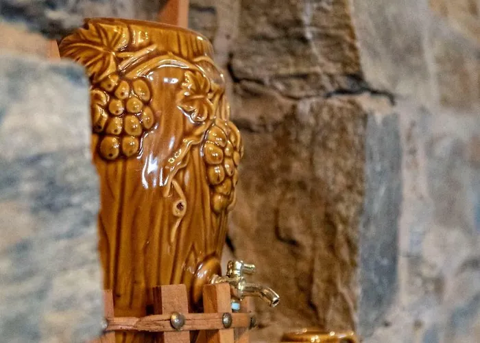 Семеен Хотел Скендерова Къща ゲストハウス レシテン