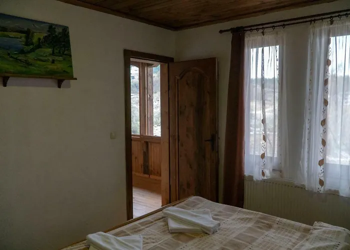 Семеен Хотел Скендерова Къща